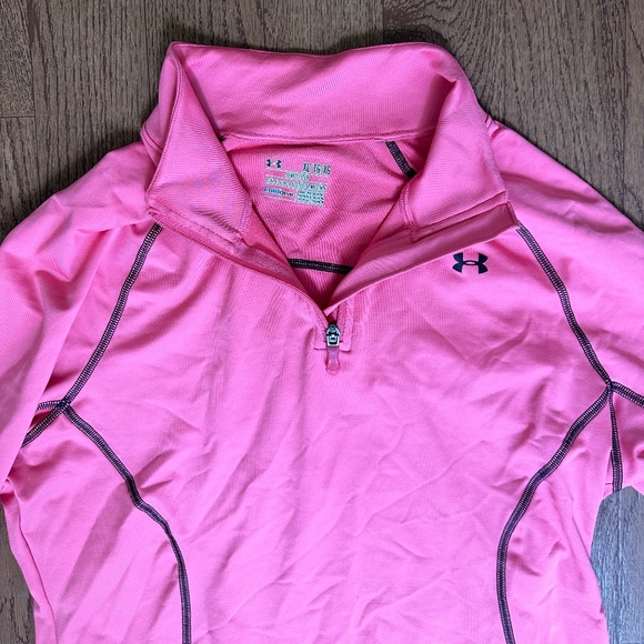 Under Armour Quarter Zip - Picture 2 of 3